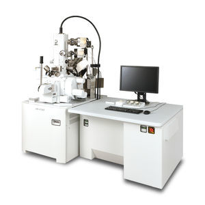 microscópio FIB/SEM 1