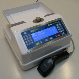monitor de coleta de sangue com leitor de códigos de barras 1