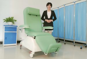 poltrona elétrica para coleta de sangue