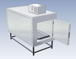 câmara mortuária para macas de transporte de corpos