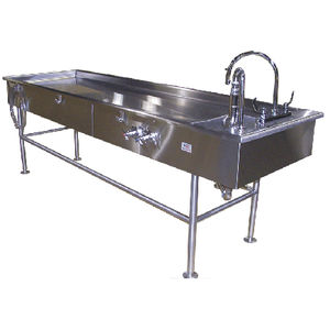 mesa para necropsia
