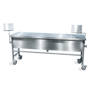 mesa para necropsia 1