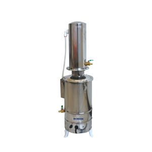 destilador de água de laboratório