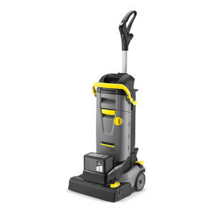 lavadora automática com operador a pé