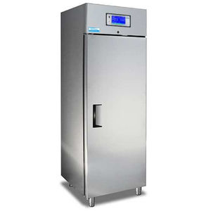 refrigerador de laboratório