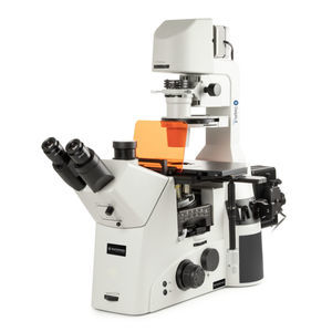 microscópio de fluorescência