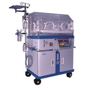 incubadora neonatal com rodízios