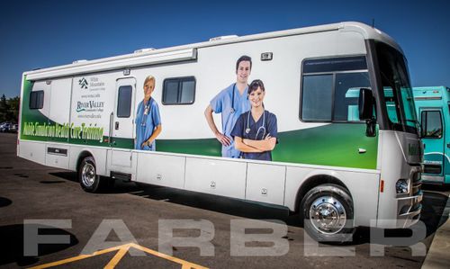 Unidade móvel de saúde para simulação médica - 15912 - Farber Specialty Vehicles - de laboratório / ônibus / com baú
