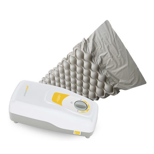 Colchonete para cama hospitalar - pM-2012 PLUS - Trimpeks Healthcare - para cadeira de rodas / de pressão alternada / 90x200 cm