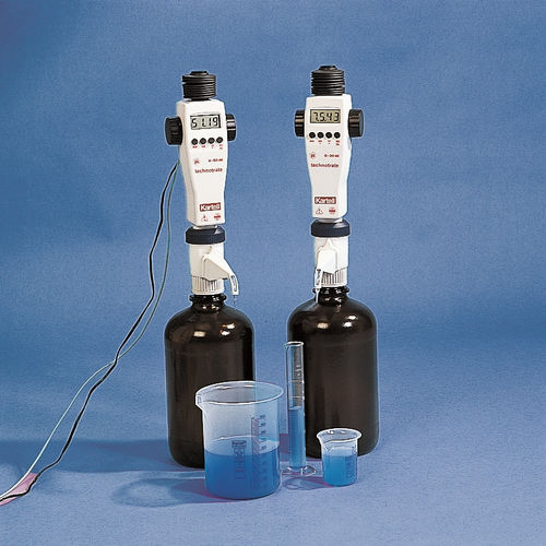 Bureta eletrônica - 83250 - Kartell S.p.A. - para frascos