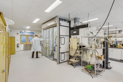 Revestimento de piso em PUR - Walkway™ 20 - ALTRO LTD - antiderrapante