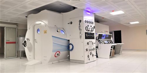 Cápsula hiperbárica para oxigenoterapia - BAROKS Hyperbaric - multipaciente