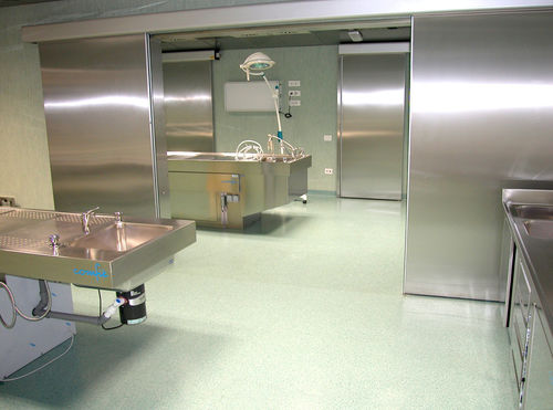 Sala de necropsia para estabelecimento de saúde - comfit s.r.l