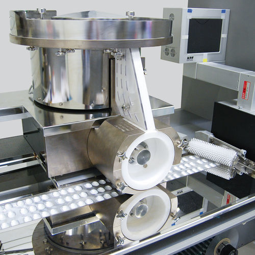 Alimentador a vácuo - Heino Ilsemann GmbH - vibratória / para a indústria farmacêutica
