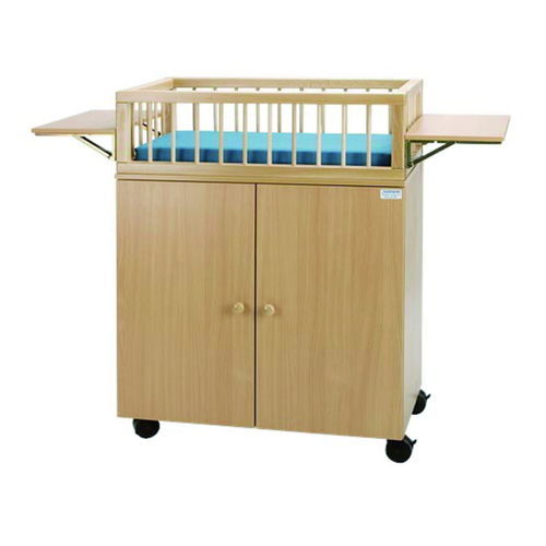 Berço hospitalar para bebê - Sevmo-ex - com rodízios / com compartimentos de arrumação