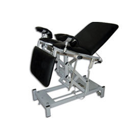 Mesa para exame ginecológico - 677 - Sté AMEL - elétrica / com altura regulável / Trendelenburg