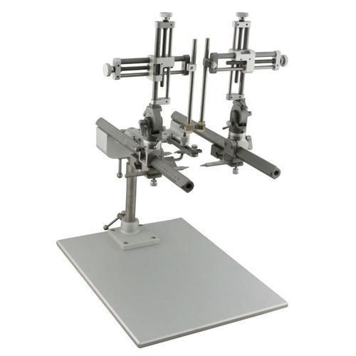 Sistema estereotáxico de laboratório para gatos - 68U902 - UNO Life Science Solutions - para cães / para primatas / de bancada