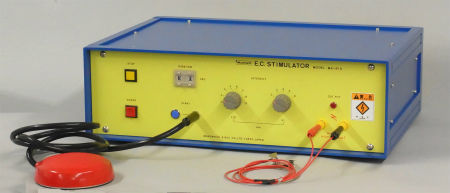 Estimulador elétrico veterinário para pesquisa com animais - MK-810 - Muromachi Kikai - para desenvolvimento de medicamentos / para ratos / para ratazanas
