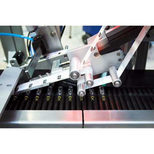 Rotuladora para frasco - RML series - b+b Automations- und Steuerungstechnik GmbH - para a indústria farmacêutica / automática