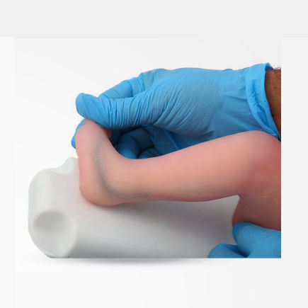 Simulador para punção venosa - neosim AG - para treinamento / para canulação intravenosa / para procedimentos pediátricos