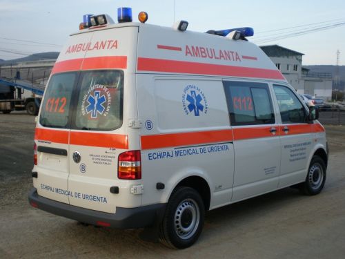 Ambulância furgão - Volkswagen Transporter - DELTAMED SRL - tipo B / 4x4