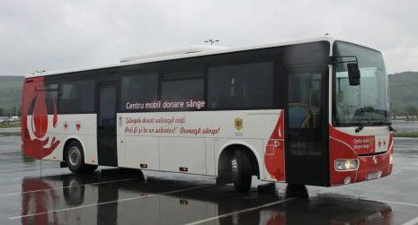 Unidade móvel de saúde para coleta de sangue - Irisbus - DELTAMED SRL - ônibus