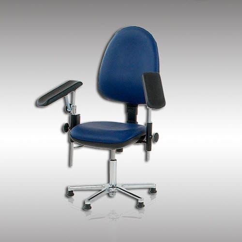 Poltrona manual para coleta de sangue - 5933 - HYZMED Medical - com rodízios / com altura regulável