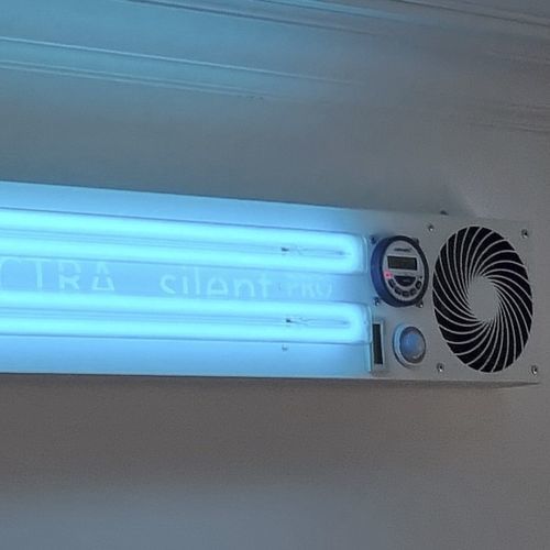 Lâmpada germicida - Spectra SilentPro Lite - Grizzly Robotics - de esterilização / UV-C / de parede