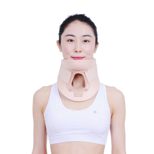 Colar cervical rígido - A002  - Hebei OSKY Medical Instrument - D (12 cm) / com apoio mentoniano / com abertura para traqueotomia