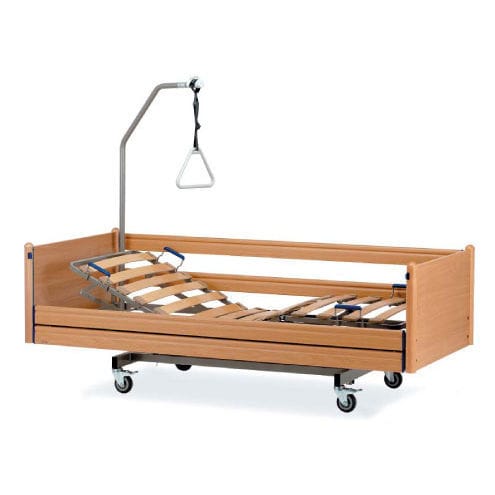 Cama médico-hospitalar - Belluno - Prontomed srl - elétrica / de altura regulável / com rodízios