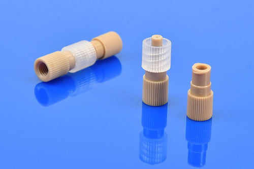 Adaptador para dispositivos médicos - 1011130001 - NANJING RUNZE FLUID CONTROL EQUIPMENT CO., LTD.