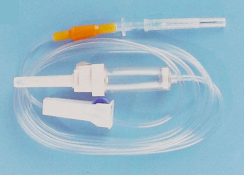 Kit de infusão com câmara de gotejamento - 1067 - Rongbo Medical - com torneira
