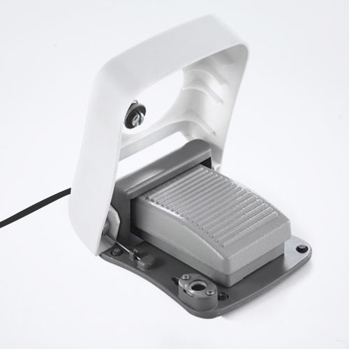 Pedal de comando para laser de uso médico - Qolight Medical Laser