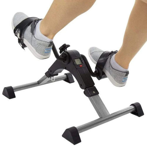 Pedal exercitador para braços e pernas - RHB1008SLV - Vive Health - em posição sentada