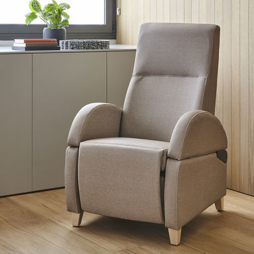 Poltrona de descanso reclinável - NEP0010TA - SENIORCARE - ergonômica / basculante / elétrica