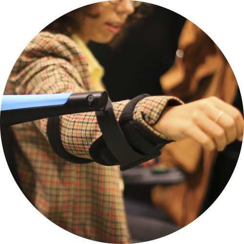 Braço robótico de assistência - ORTHOPUS - para reabilitação / para pessoas com mobilidade reduzida / articulado