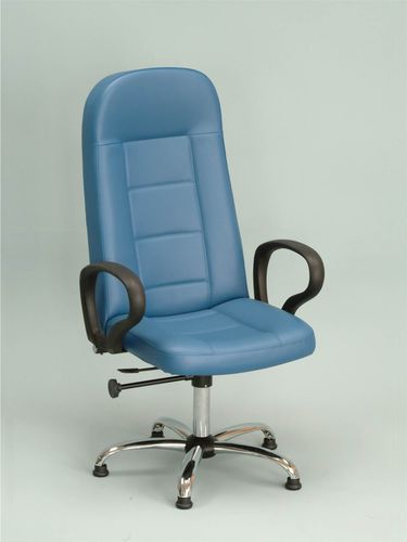 Cadeira de exame para oftalmologia - Standard - F.I.S.O - Fabbrica Italiana Strumenti Oftalmici - pneumática / com altura regulável / articulada em 2 seções