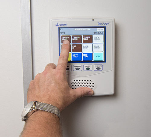 Sistema de chamada de enfermagem com telefone - Provider® 790 - Jeron Electronic Systems, Inc. - IP / para lar de idosos / sem fio
