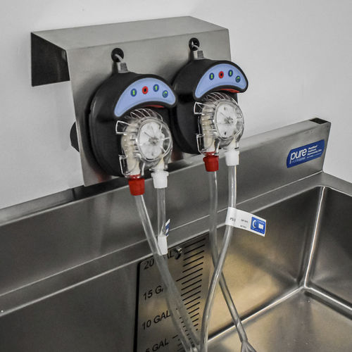 Máquina de enxágue e desinfecção para uso médico - InstruFlush™ - Ruhof Corp.