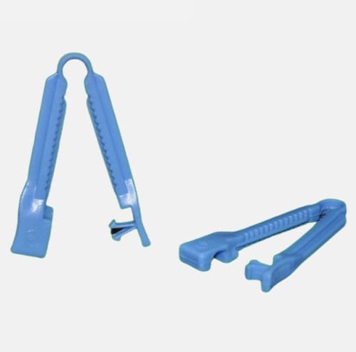 Clamp umbilical - Plasti Surge Industries Pvt. Ltd.