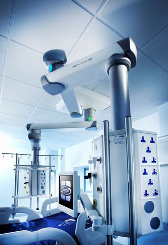 Estativa de braço de teto - Atlas® - Brandon Medical - para cuidados intensivos / articulado / modular