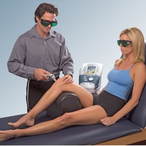 Laser para bioestimulação em ortopedia - 2766-INT - Chattanooga USA - díodo / com carrinho
