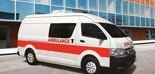 Ambulância furgão - Toyota Hiace - EMS Mobil Sistemler