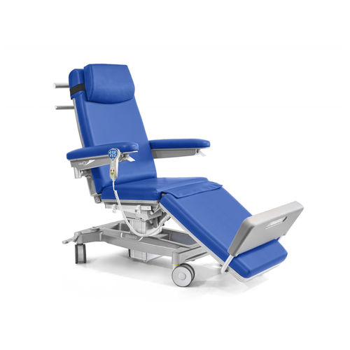 Poltrona para tratamentos clínicos elétrica - 384440 IDEA 3 - Malvestio - Furniture for healthcare facilities - de 3 seções / com rodízios / com altura regulável