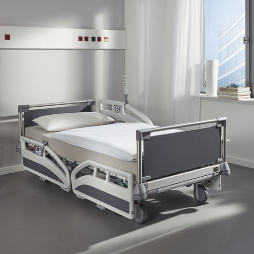 Cama para hospital - Evario - Stiegelmeyer GmbH & Co. KG - elétrica / de altura regulável / Trendelenburg