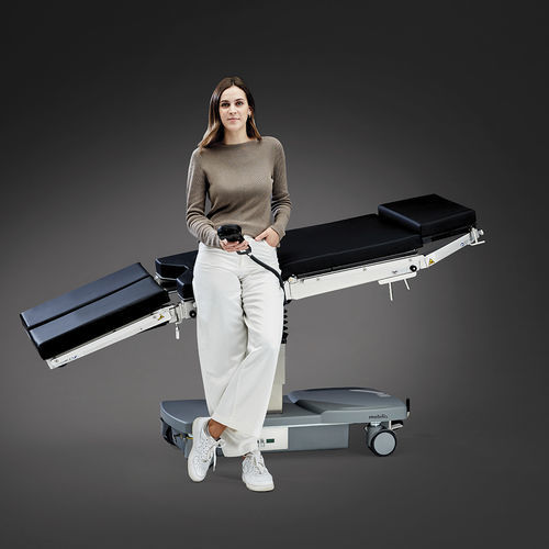 Mesa cirúrgica universal - OPX mobilis® RC - SCHMITZ medical GmbH - hidráulica / com sistema de elevação / basculante