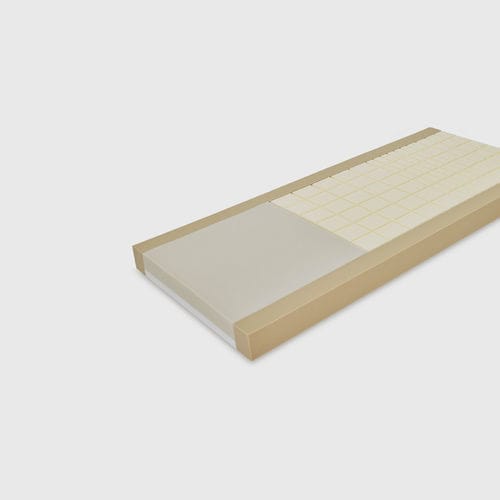 Colchão para cama hospitalar - Comfort 2000 - Völker - em espuma / com estrutura quadriculada / impermeável