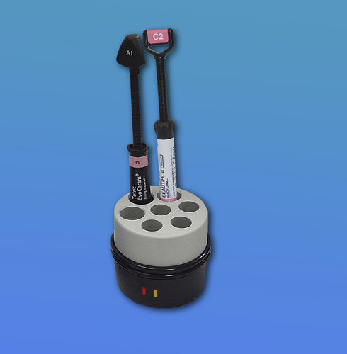 Aquecedor de compósitos odontológicos odontológico - Calset w/ 7 Hole Syringe Tray  - AdDent, Inc.  