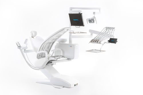 Conjunto odontológico com apoio de cabeça regulável - Model PRO 500/700 - DIPLOMAT DENTAL s.r.o. - modular / com monitor / com mesa de equipo