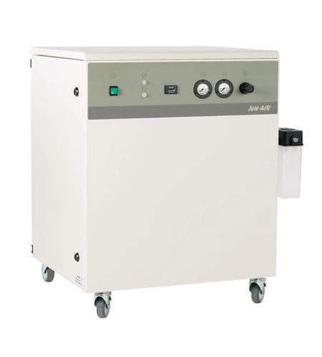 Compressor odontológico - 2xOF302-40M	 - JUN-AIR International A/S   - de pistão / com rodízios / sem óleo
